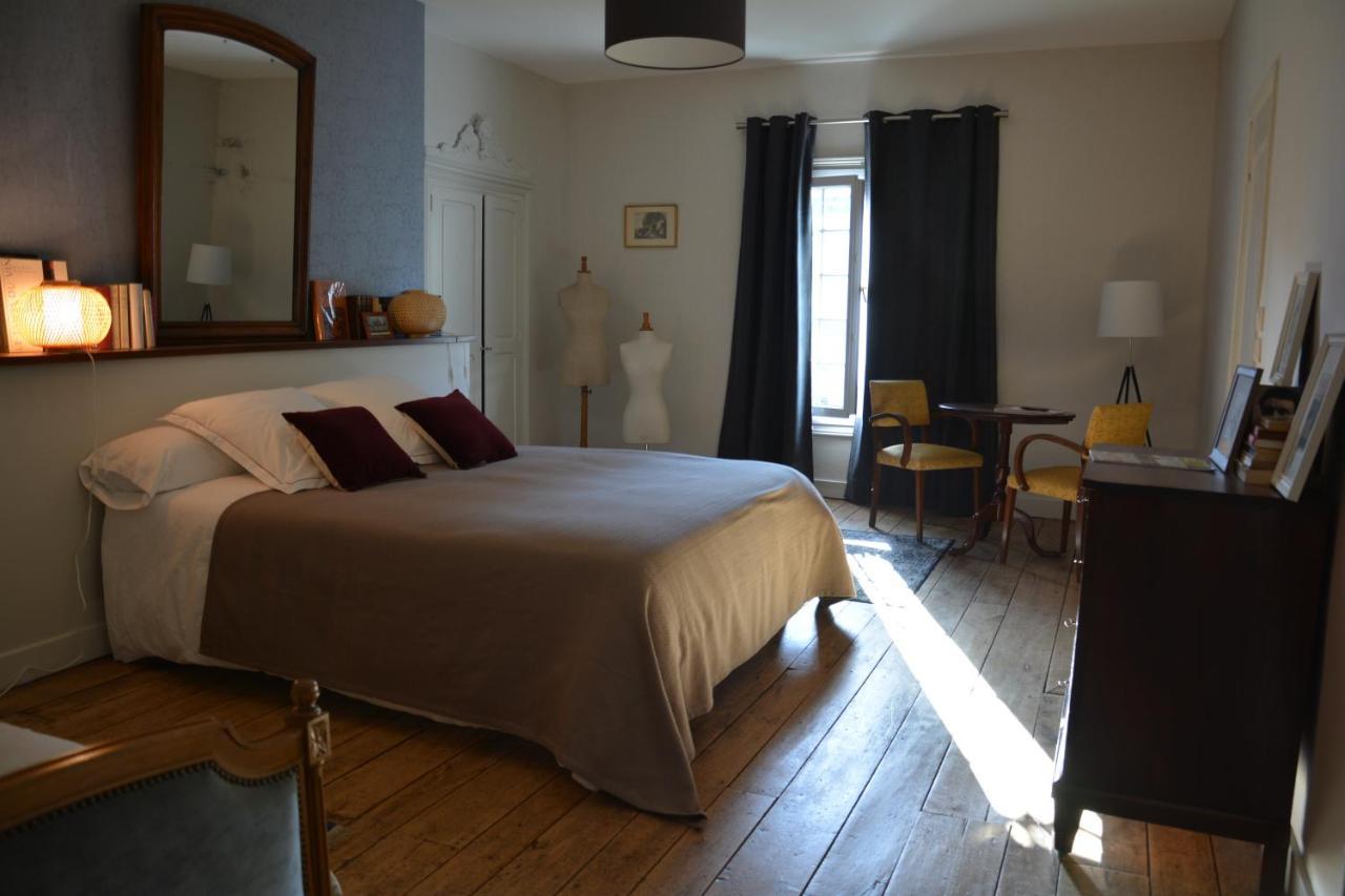 Ainsi De Suites - Chambres & Table D'Hotes - Spa & Massages Reugny  Buitenkant foto